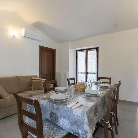Apartment La Colombera - Dia142 By Interhome *