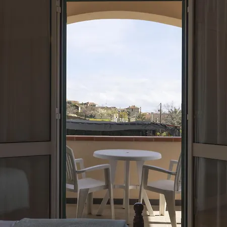 Apartment La Colombera - Dia142 By Interhome *