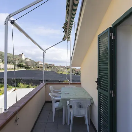 Apartment La Colombera - Dia142 By Interhome