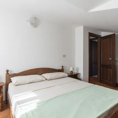 La Colombera - Dia142 By Interhome Diano Castello