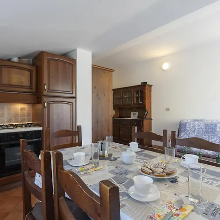 La Colombera - Dia142 By Interhome