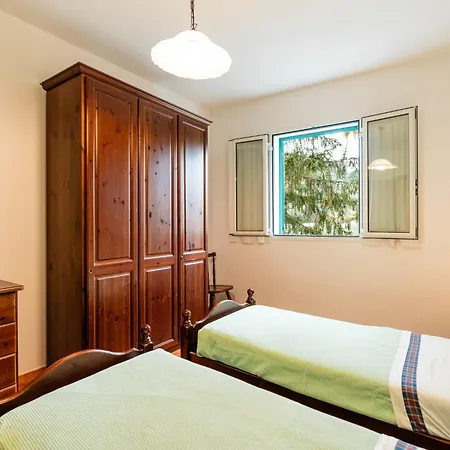 Appartement Il Terrazzo E By Interhome