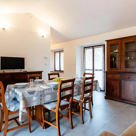 Il Terrazzo E By Interhome Apartment *