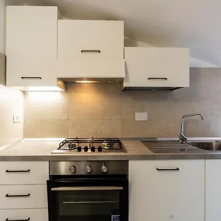 Apartment Il Terrazzo E By Interhome *