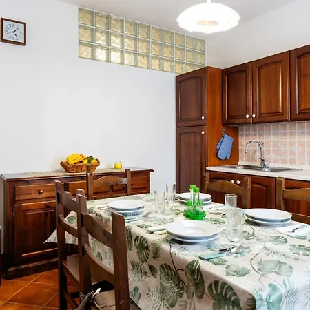 Il Terrazzo E By Interhome דירה *